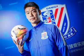 中超前瞻！上海绿地申花创意写真，曾诚霸气单手托球图片