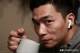 天王刘德华也是“女儿奴”：3点起床做早餐，5点亲自送女儿上学图片