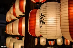 宣城老太陪老伴去医院却走丢，大年三十终与家人团圆图片