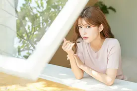 情不知所起，一往而深；情不知所终，无须诀别图片