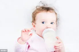 宝宝说喝奶就喝奶，宝宝急性子怎么办？延迟满足可以帮到你图片