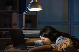 每月值五次夜班，易患高血压图片