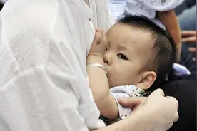 “奶阵”来时妈妈有啥感觉？4个方法刺激奶阵来临，保证宝宝口粮图片