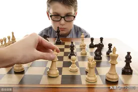 传统棋牌类游戏经历了怎样的转变与发展图片