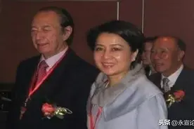 梁安琪：从文工团舞蹈演员到赌王姨太秘事图片