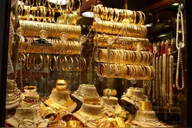 中国的珠宝店为什么都姓周？图片
