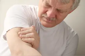 最新研究：服用他汀药物，这些因素会导致肌肉损害风险高出30倍图片