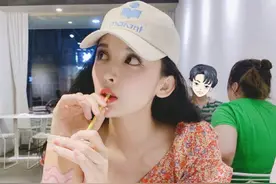 古力娜扎时尚穿搭，衣品时刻在线，私服穿搭魅力十足图片