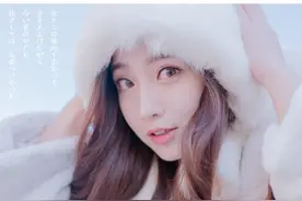 小说：他是集团总经理，捡到她手机，不肯爽快归还，她狠踩他一脚图片