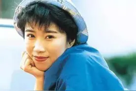 李翊君：唱《雨蝶》爆红，嫁大17岁的丈夫，为家庭隐退歌坛图片