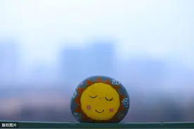 在泰中国留学生乐观抗疫图片