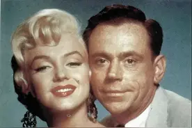 上帝将女演员梦露，放到中年男人面前，是在制造一件人间“杀器”图片