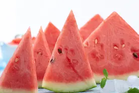 “正解”西瓜 放心吃瓜图片