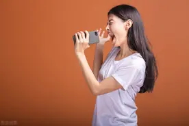 初学者如何练唱歌气息？每天十分钟教你练习气息的几个小技巧图片