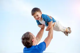 不想养孩子一辈子，就要在小的时候狠下心来，有原则的爱才是王道图片