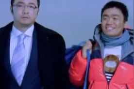 演员的奇葩道具：王迅穿女性提臀裤遭暴打！西瓜视频大神带你认识图片