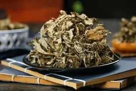 经常用艾叶煮水洗头，坚持下来，4件好事主动“登门”，别随意扔图片