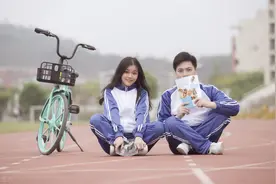 故事：从说要保护她那天起，他就暗自加了期限，一辈子图片