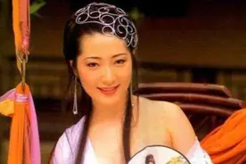 最性感"潘金莲"因癌症切除乳房，从亚洲第一美胸沦为东莞拉面妹图片