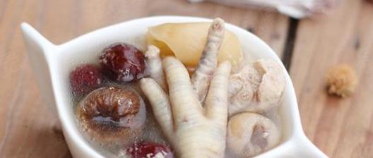 花胶煲鸡脚可以天天喝吗 2026年花胶煲鸡脚可以天天喝吗女性