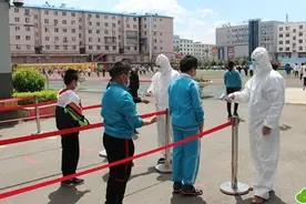 延吉：久违的重逢，共度平安、美好、幸福的校园时光图片