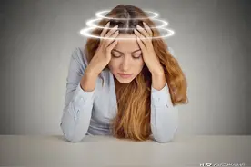 比耳屎还要可怕的耳石，是如何让你天旋地转的？图片