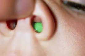 3岁女童身上散发恶臭，妈妈带医院检查当场作呕，医生：太大意图片