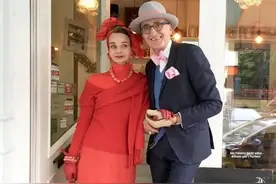 最潮老夫妻走红，80岁穿搭堪比时尚教科书，年轻人都自愧不如图片