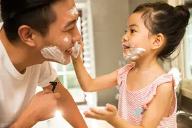 爸爸是超人，也是女儿人生的榜样图片