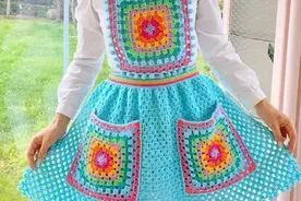 「针织作品」光鲜亮丽的祖母方格围裙图片