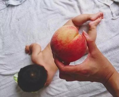 这条打底裤堪称裤子界小米，燃脂提臀还滋润身体，重点是自带磁疗