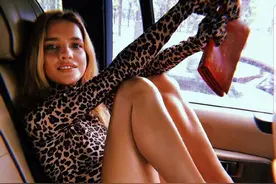 LV太子妃超模Natalia Vodianova已经是五个孩子的妈妈，身材绝了图片