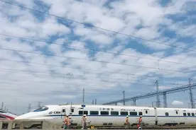 7月1日起，从武汉坐高铁到杭州最快4小时图片