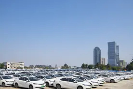 被滴滴套牢的网约车司机，丧失的人生自由图片