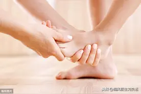 痛风容易半夜急性发作？对症下药四种方法避免尿酸突然飙高图片
