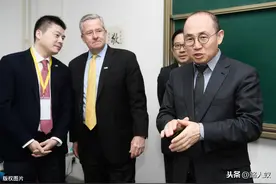 黑石收购sohu计划暂停，sohu股价大跌，潘石屹套现计划搁浅图片