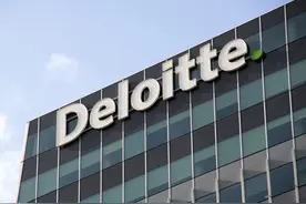 德勤，疯狂辞任图片