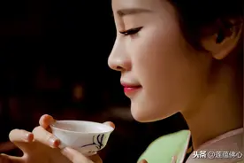 一杯茶，一壶酒，一首词，一幅画图片