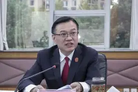 湖北高院副院长办公室自缢身亡，16日曾主持扫黑除恶专项斗争会议！院方回应图片