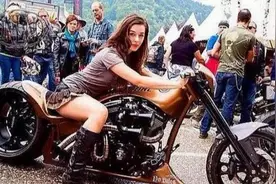 “大屁股”摩托车 逐渐成为时尚新宠图片