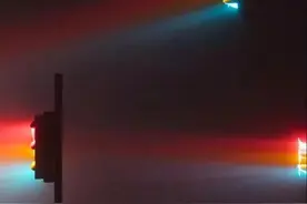 红绿灯，在路口指明方向图片