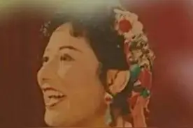 韩红母亲“战旗天籁”唱哭毛主席，丈夫意外去世，改嫁后送走女儿图片