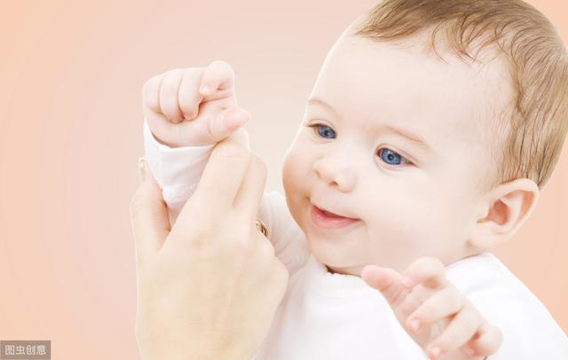 母乳喂养的宝宝长湿疹怎么办