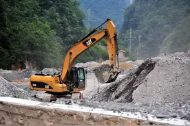 八年找到大矿富矿 湖北省某地现身超大型磷矿图片