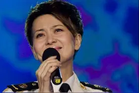 “逼婚门”下，甘萍因一句话退出娱乐圈，消失了11年去哪了？图片