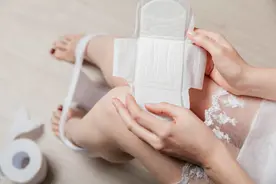 14岁女孩初来月经竟被老师说“脏”？这些月经的科普父母值得收藏图片