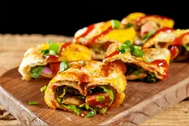 东北烤冷面：时代的缩影与美食的记忆图片