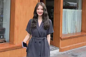 邻家小姐姐穿搭西服连体裤真好看！淑女感+收腰显瘦，高级感十足图片