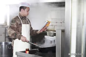 新兵如果分到炊事班，最好弄清3件事，建议周知图片