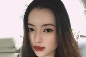 越南外交学院会7种语言，曾与马云交流，申请六个硕士课程的辣妹图片